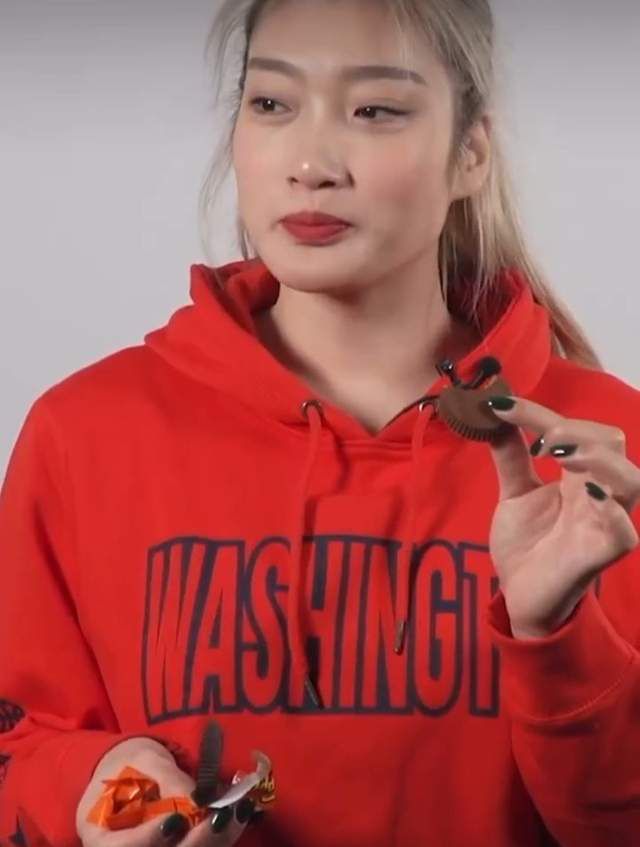 立了的视频
