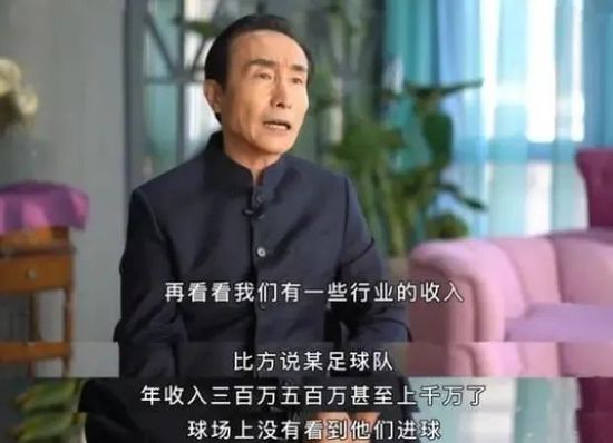 婉莹晓雯校花17个民工浴室里